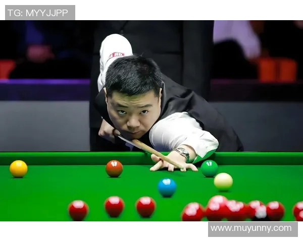 2007年丁俊晖与汉密尔顿的巅峰对决回顾与精彩瞬间解析