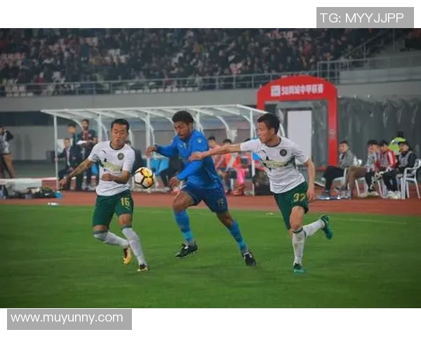 毅腾与绿城对阵名单揭晓球迷期待精彩对决与精彩表现 毅腾与绿城对阵名单揭晓球迷期待精彩对决与精彩表现