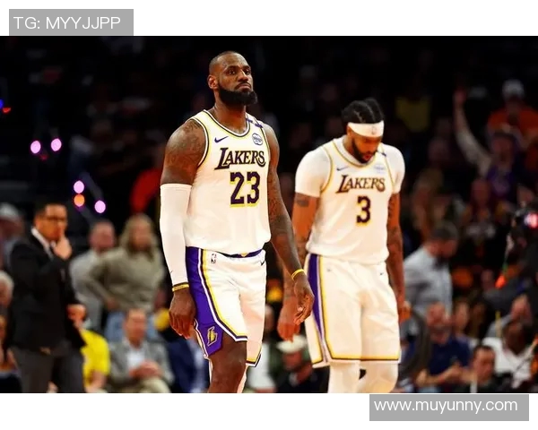 湖人对阵太阳精彩回放12月19日比赛全程回顾与分析 湖人对阵太阳精彩回放12月19日比赛全程回顾与分析