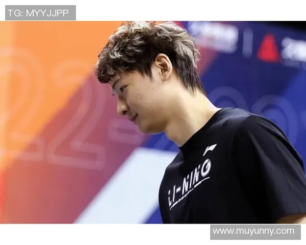 王哲林的篮球之路：从新星崛起到国家队核心的奋斗历程与成就分析