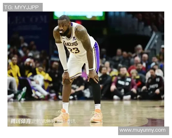 2008年NBA季后赛湖人对决马刺的激烈战斗与精彩瞬间回顾