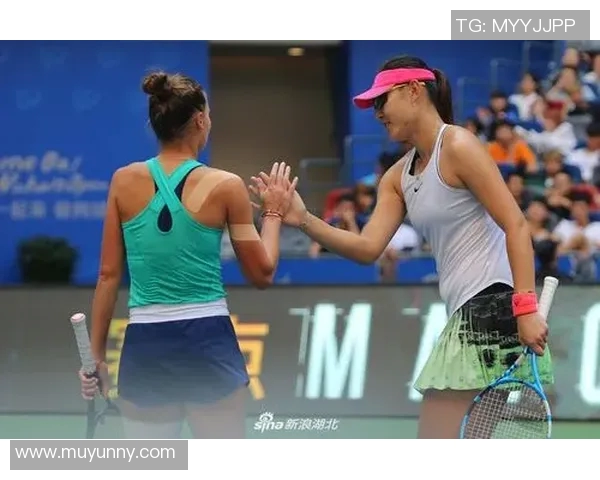 杨钊煊与段莹莹激战乒乓赛场谁能笑到最后的精彩对决