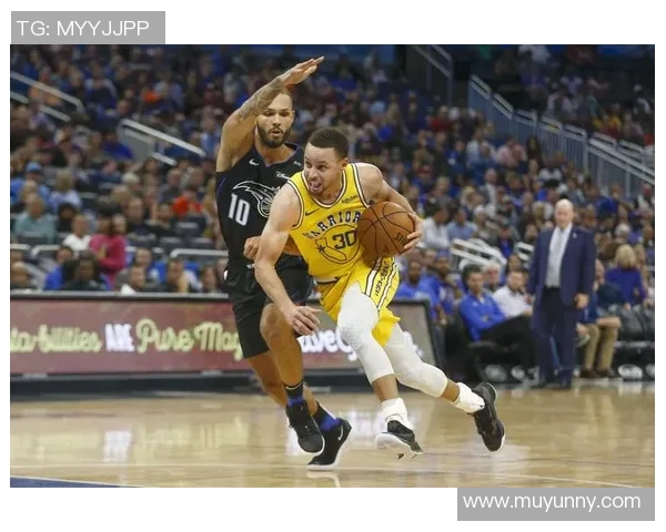 2017至2018赛季勇士与魔术的精彩对决回顾与分析 2017至2018赛季勇士与魔术的精彩对决回顾与分析