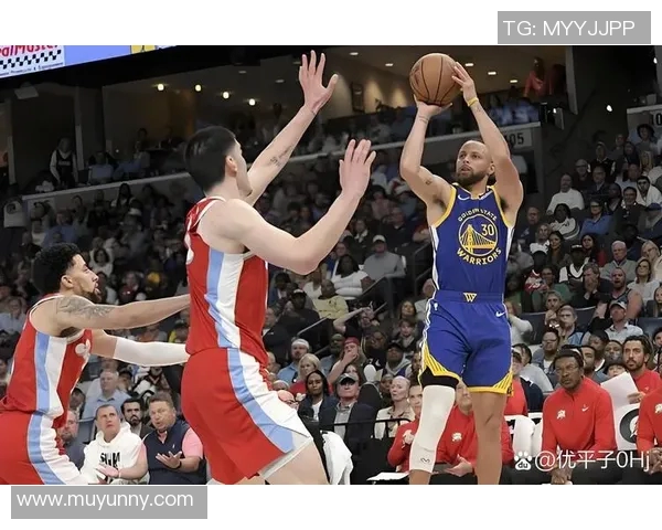 12月21日勇士与灰熊精彩对决全场录像回放及精彩瞬间分析