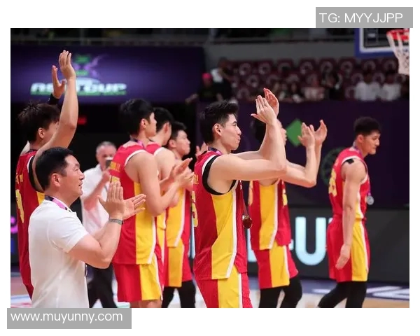 亚洲杯男篮精彩对决约旦队全力以赴争夺胜利荣耀