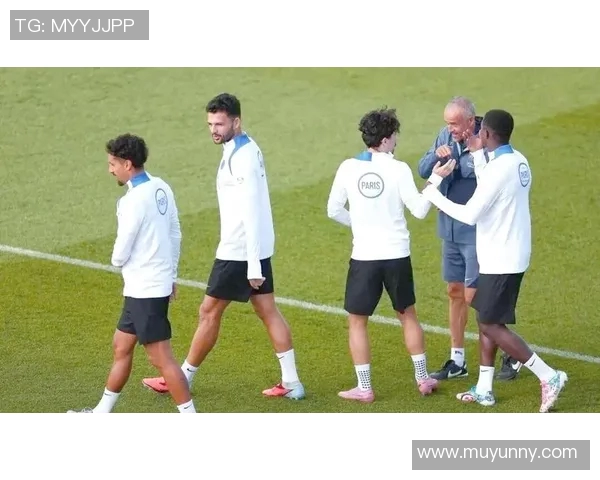 巴黎圣日耳曼与巴萨首发阵容对比分析及战术解析 巴黎圣日耳曼与巴萨首发阵容对比分析及战术解析