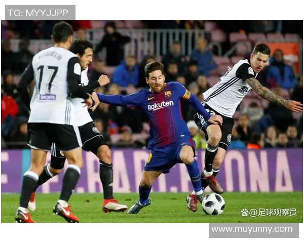 比利亚雷亚尔主场迎战巴萨双方争夺西甲积分榜关键战役 比利亚雷亚尔主场迎战巴萨双方争夺西甲积分榜关键战役