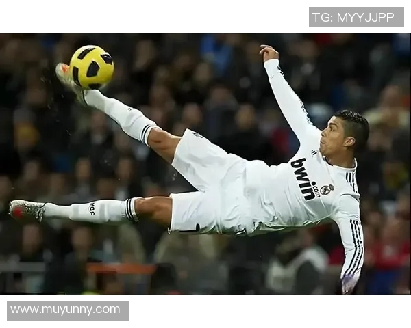 皇马C罗对决拜仁的经典战役回顾与精彩瞬间分析