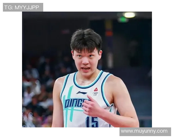 签约篮球明星背后的故事与挑战揭秘篮球界新星如何在合同中争取最大利益