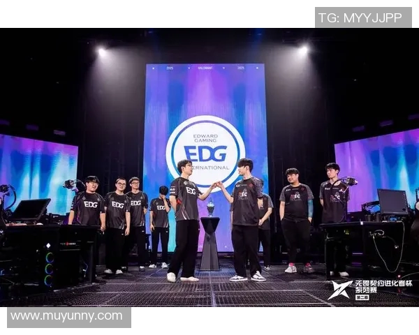 EDG在世界大师赛积分榜中以53分稳居第一位置展现强大实力